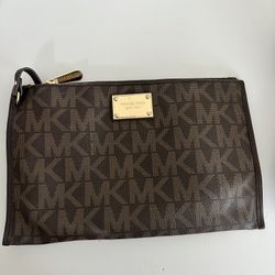 Michael Kors accessory bag