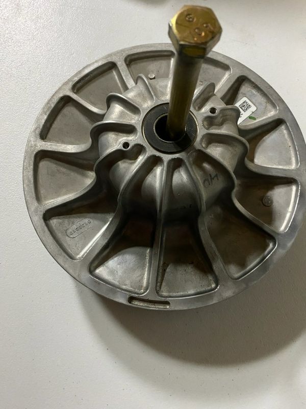 Polaris rzr 1000 turbo secondary clutch for Sale in Highland, CA OfferUp