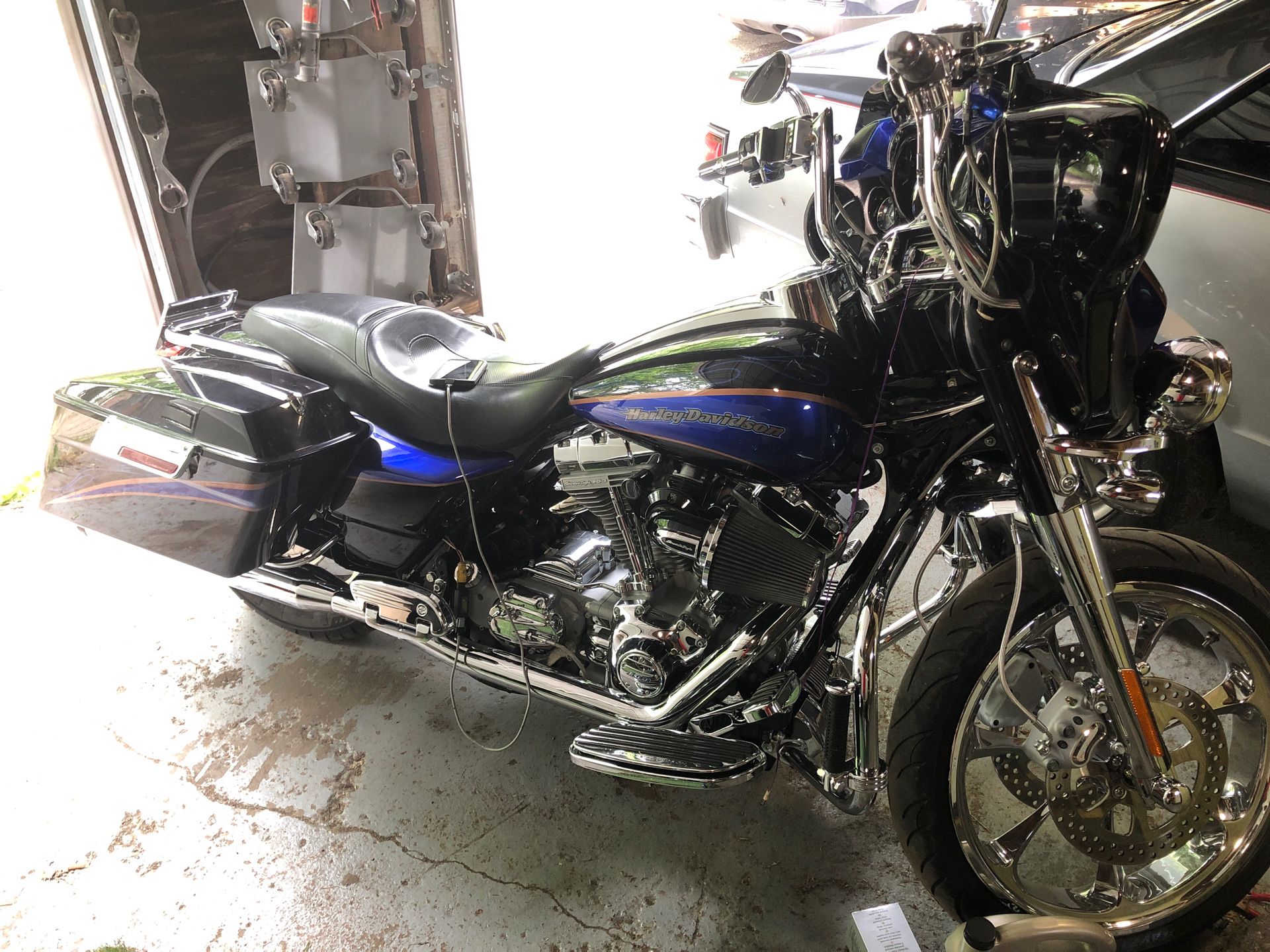 2004 HARLEY DAVIDSON CVO