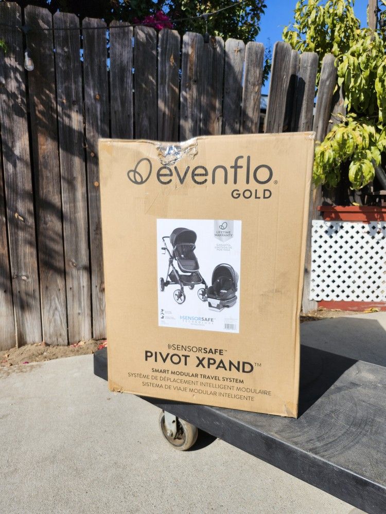 Evenflo Gold Pivot Xpand Modular Travel System