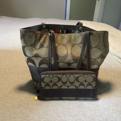 Coach And Wallet Set