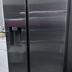 SAMSUNG 27.4 FT. STAINLESS STEEL SIDE-BY-SIDE REFRIGERATOR