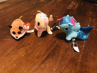 Plush animals.