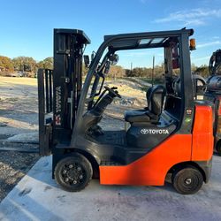 Toyota forklift 