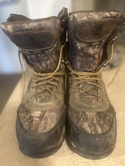 Men’s camo Hunting Outdoor Boots Size 8