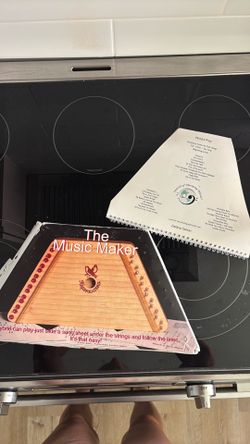 The Music Maker by European Expressions