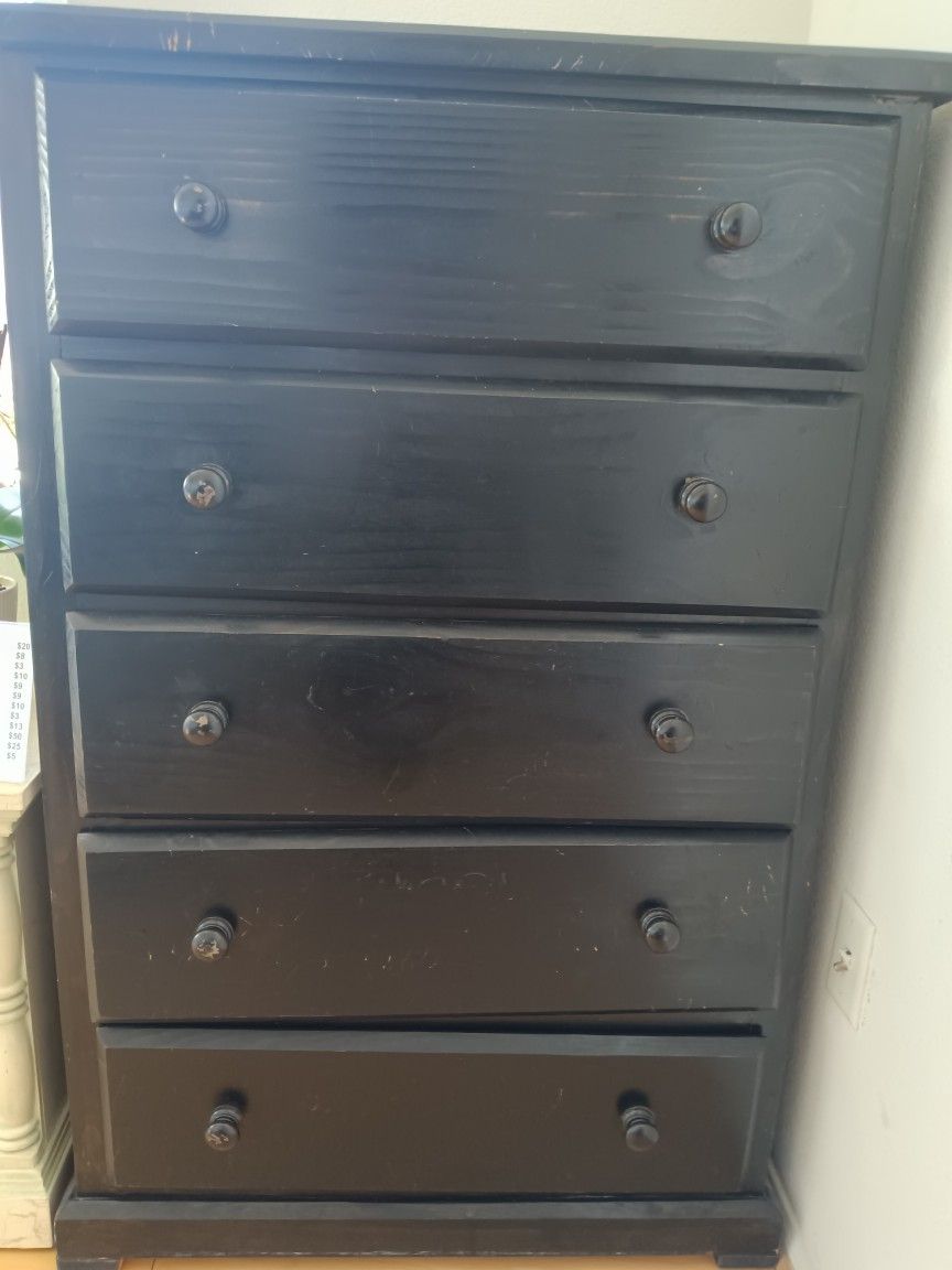 5 Drawer Dresser
