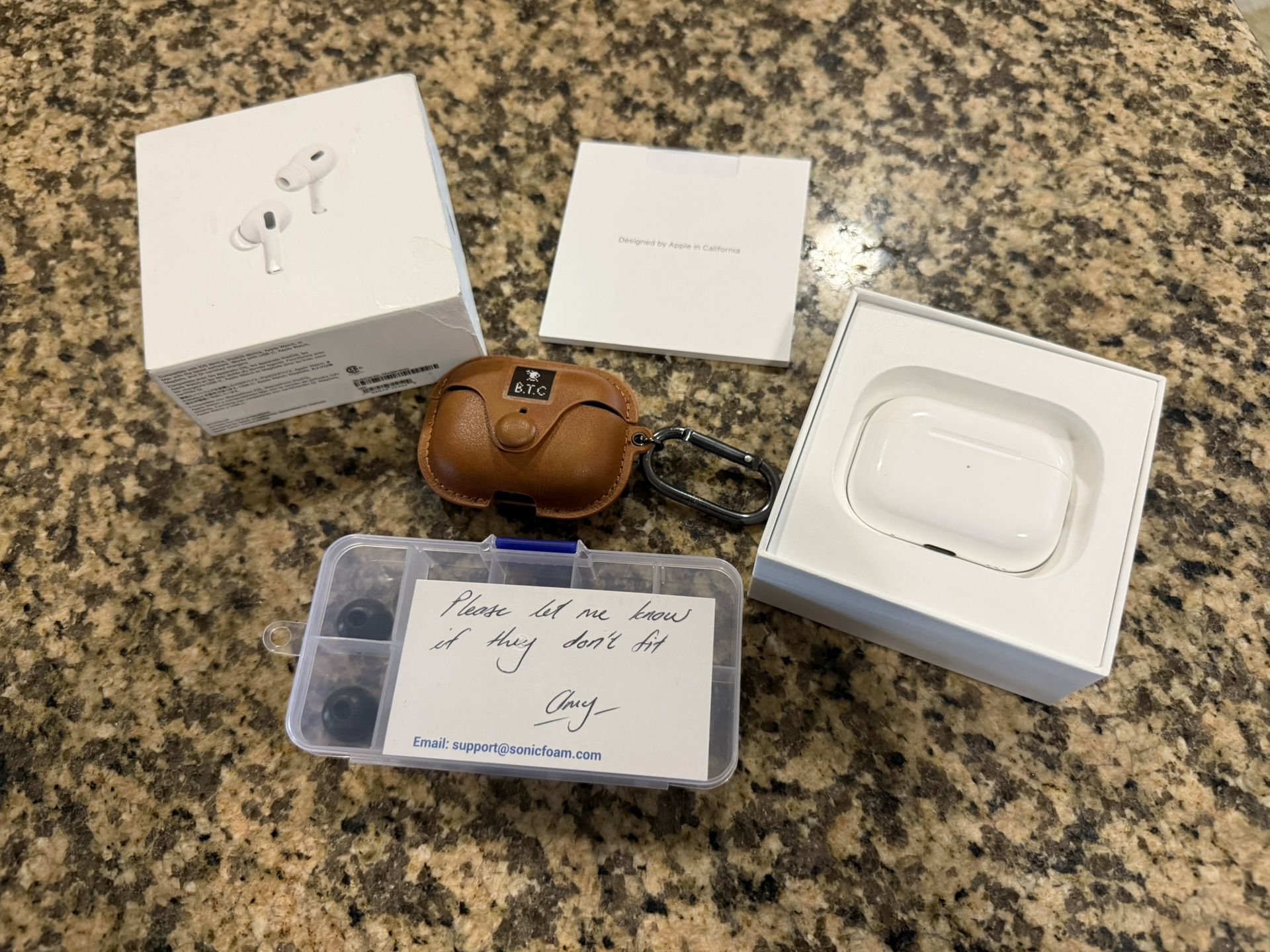 Apple AirPods Pro 2 (USB Type-C) + Aftermarket Tips + Case