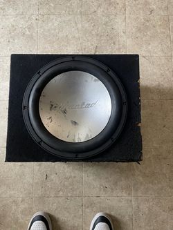Subwoofer in Ported Box