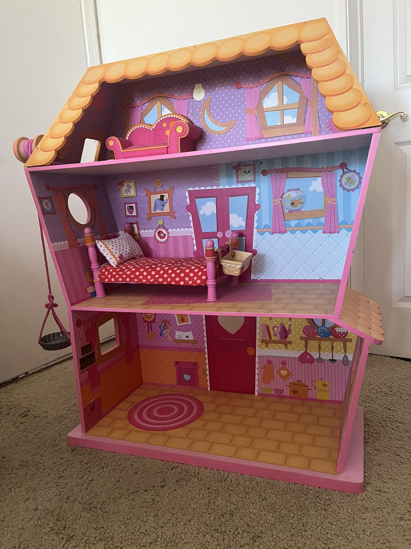 Lalaloopsy large dollhouse