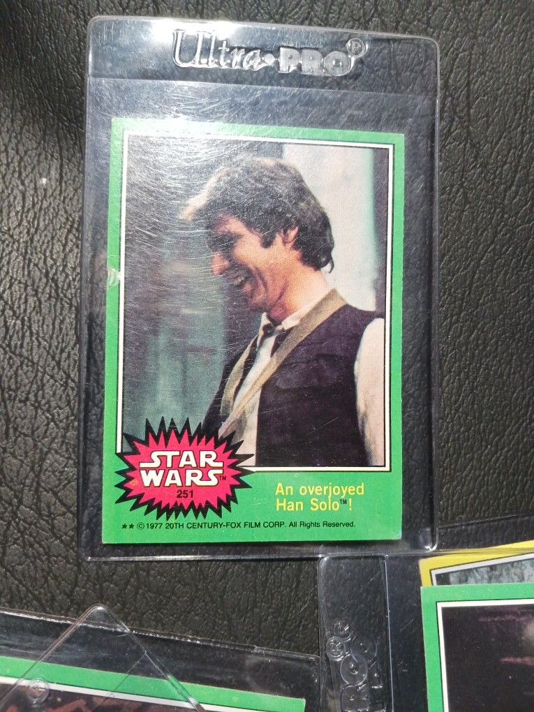 1977 STAR WARS TRADING CARDS *RARE COMPLETE  SET 