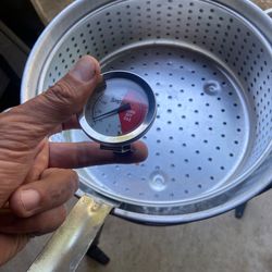 Bayou classic 10qt, complete set never used