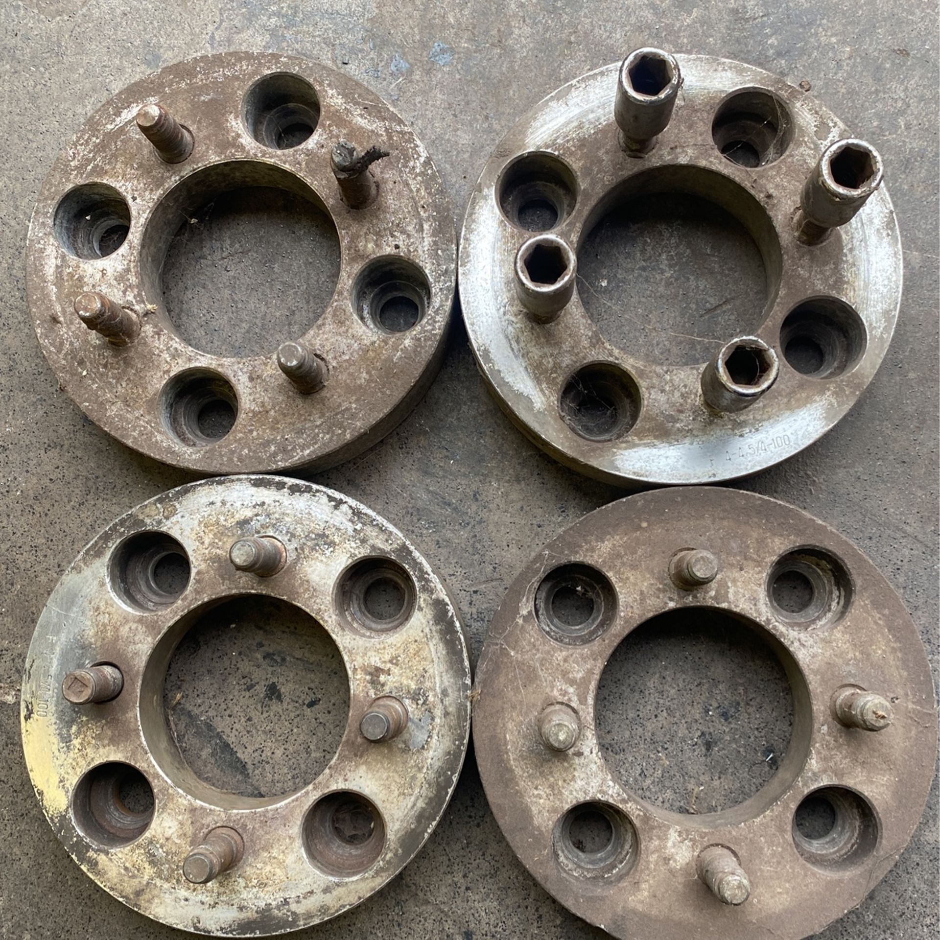 4 Lug Wheel Adapters