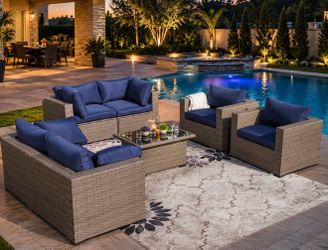 Patio furniture set