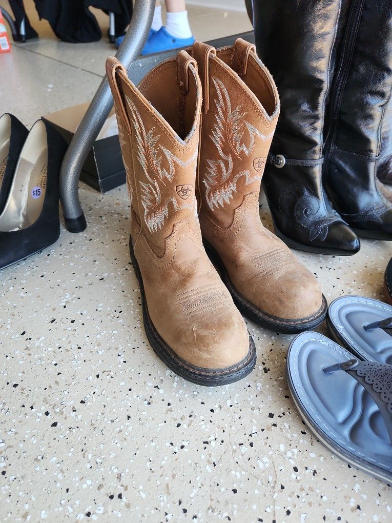 Ariat Women's Composite Toe Tracey Boots.