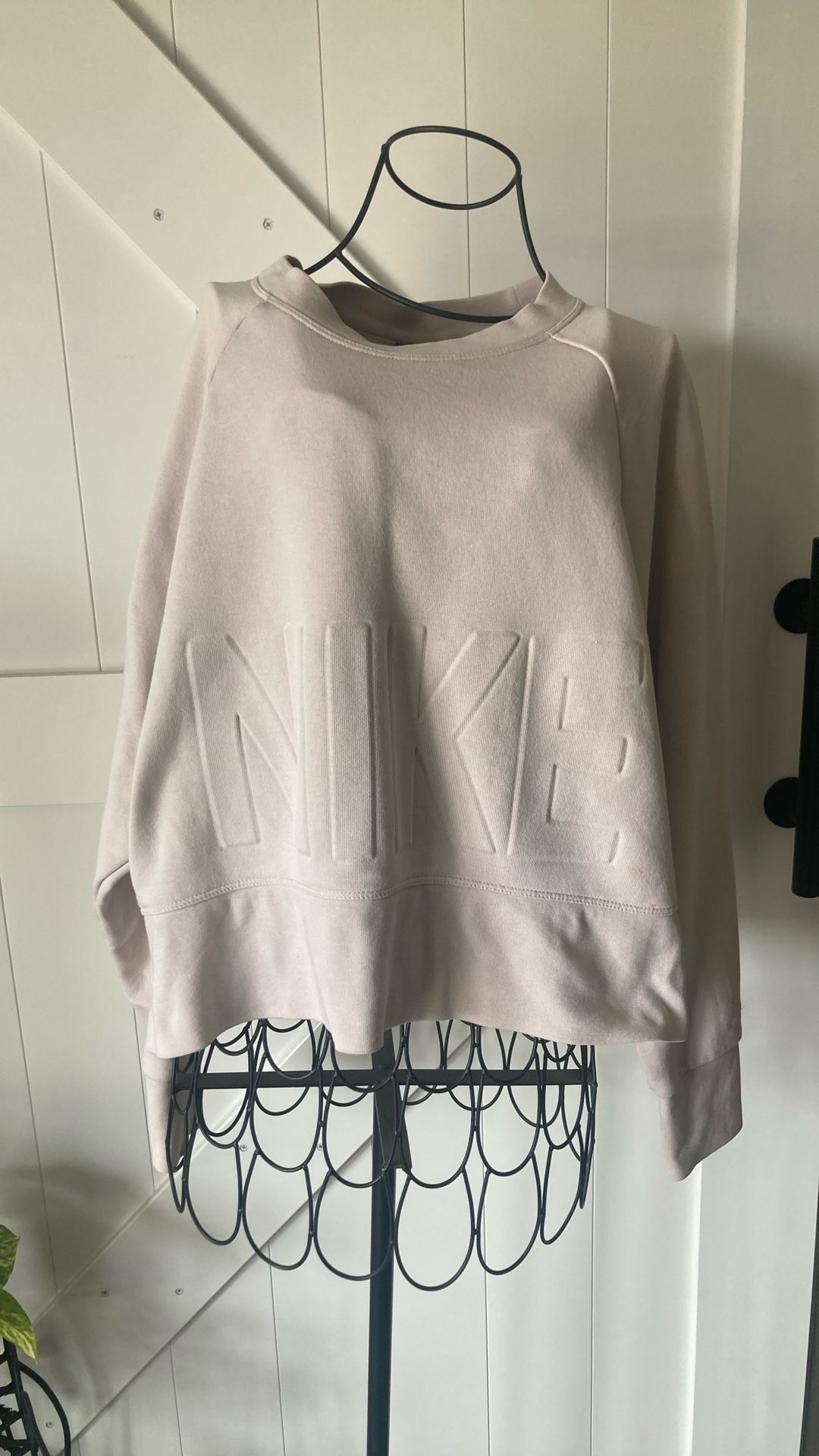 Nike sweatshirt DriFit