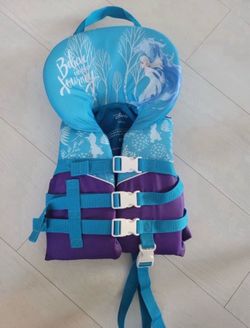 Infants life vest