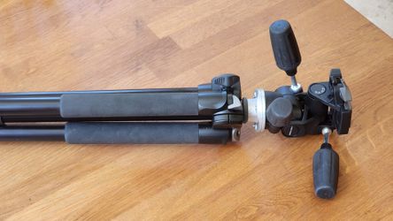 Manfrotto Tripod and Head