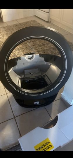 Brand new litter robot 4 BASE AND CORD ONLY