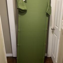 Light Weight Compact Cot