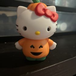 hello kitty toy mcdonald’s 2019 