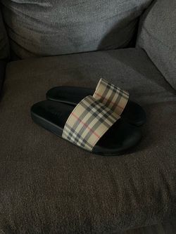 Burberry slides