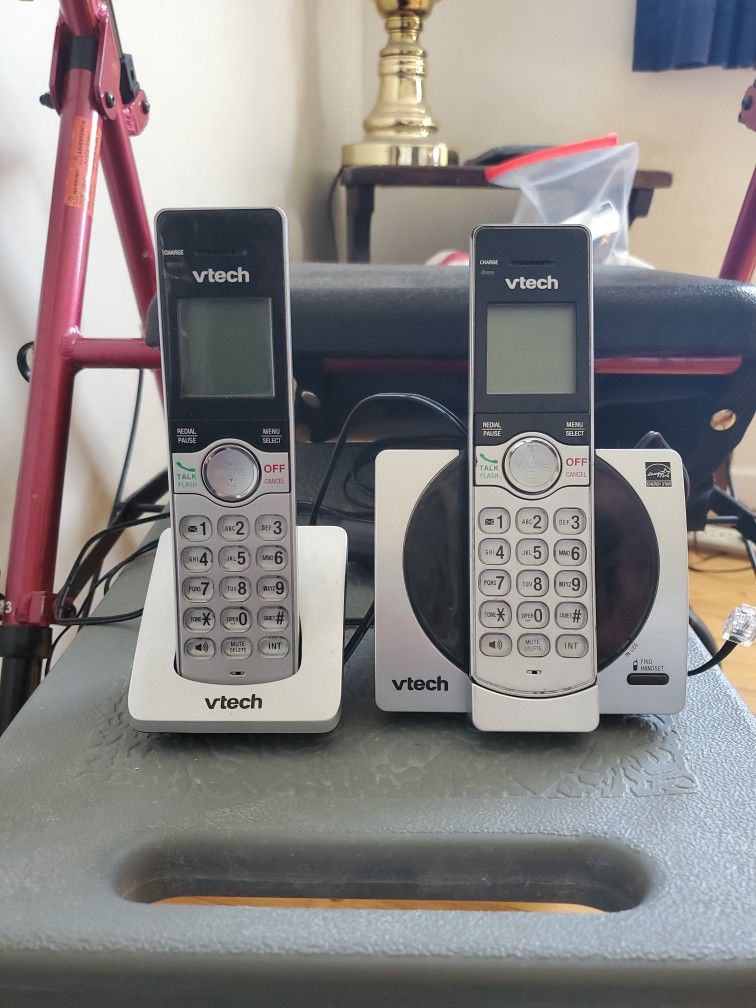 2 Vtech Cordless Phones