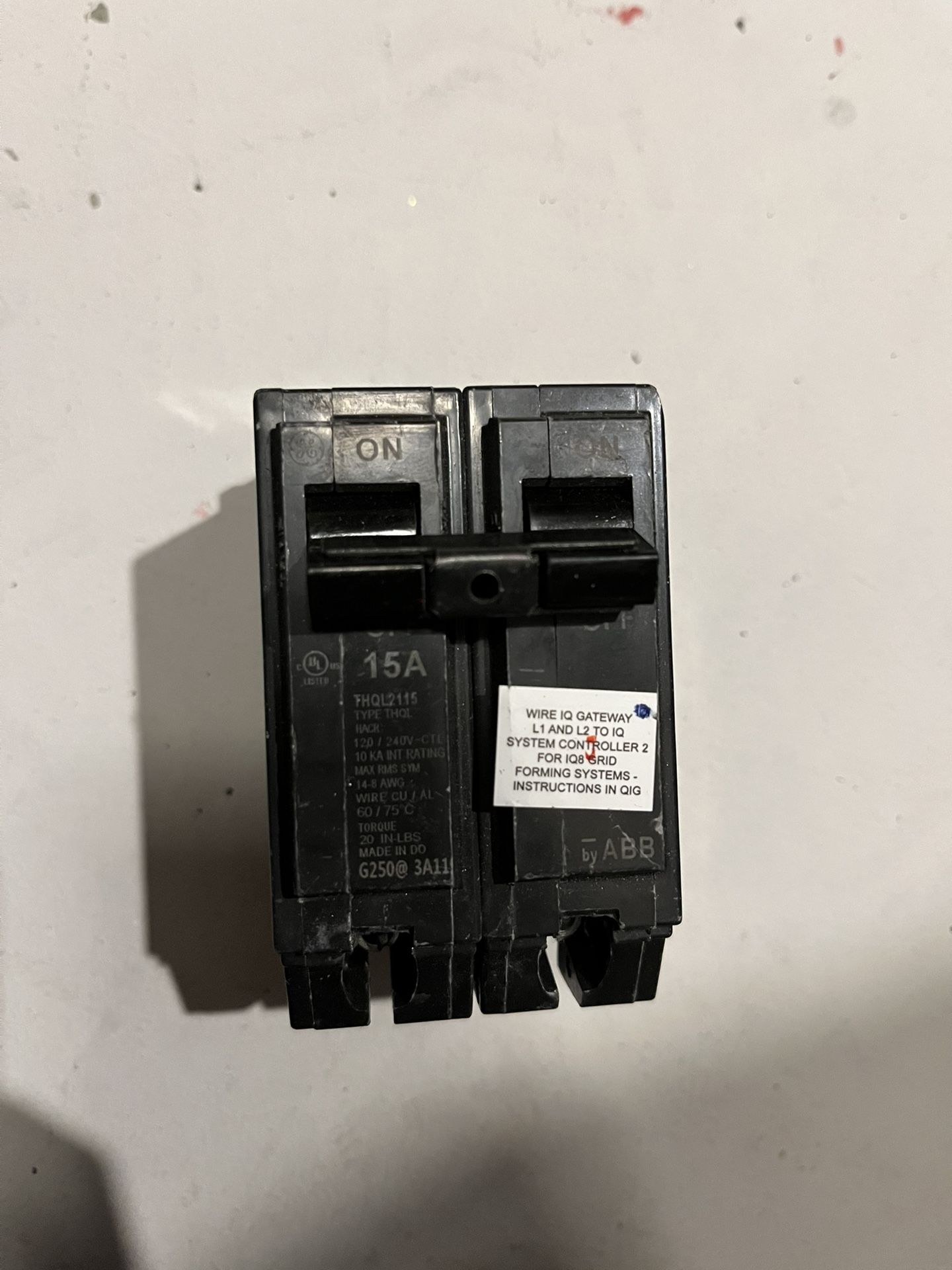 NEW GE/ABB THQL2115 2 Pole 15 Amp 120/240 Volt Plug On Type THQL Circuit Breaker 3 Available