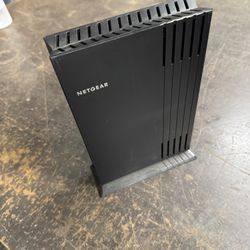 NETGEAR Nighthawk WiFi Extender. 5.0 GHz & 2.4 GHz