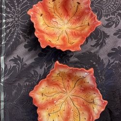 High End Leaf Scalloped Bowls