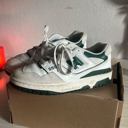 New Balance 550