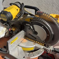 Dewalt Saw 16”