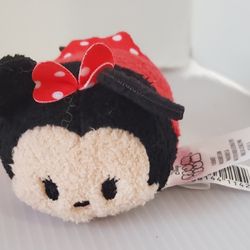 DISNEY TSUM TSUM MINI 3" PLUSH Minnie Mouse Stackable Toy Stuffed Animal
