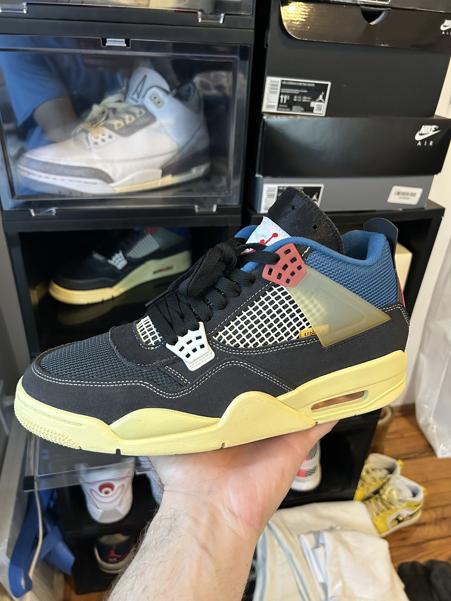 Jordan 4 Union Off Noir Size 10.5