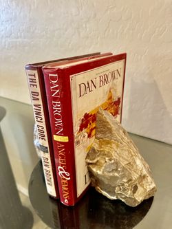 Dan Brown Illustrated Hardcover Editions – Da Vinci Code & Angels & Demons