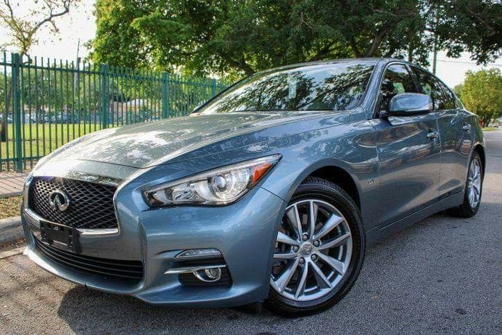 2017 INFINITI Q50