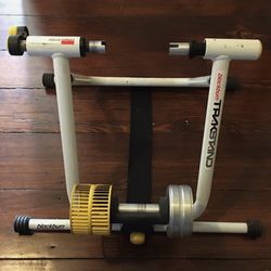 Blackburn Trakstand Bike Trainer
