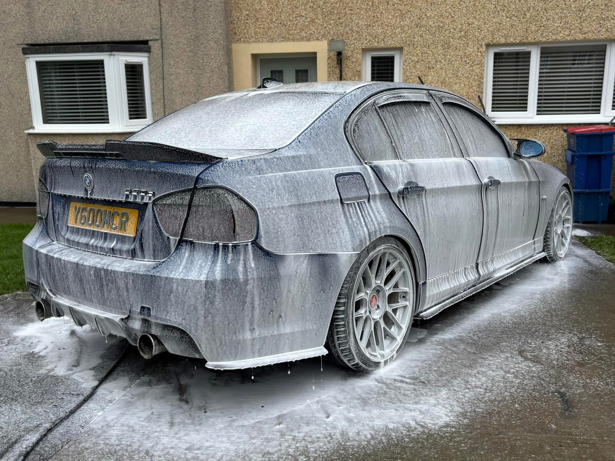 Get Your Car In New Condition With Buff Polish And Wax