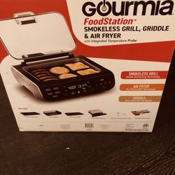 Smokeless Grill Air Fryer Griddle Dehydrate In One. Indoor