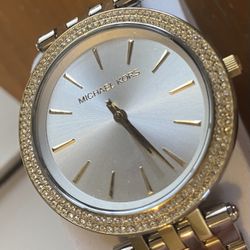 Michael Kors Women's Watch MK-3215 Two Tone Stainless Steel Like New!6" Wrist
