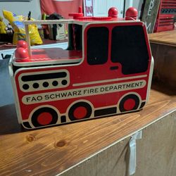 Firetruck Playhouse 