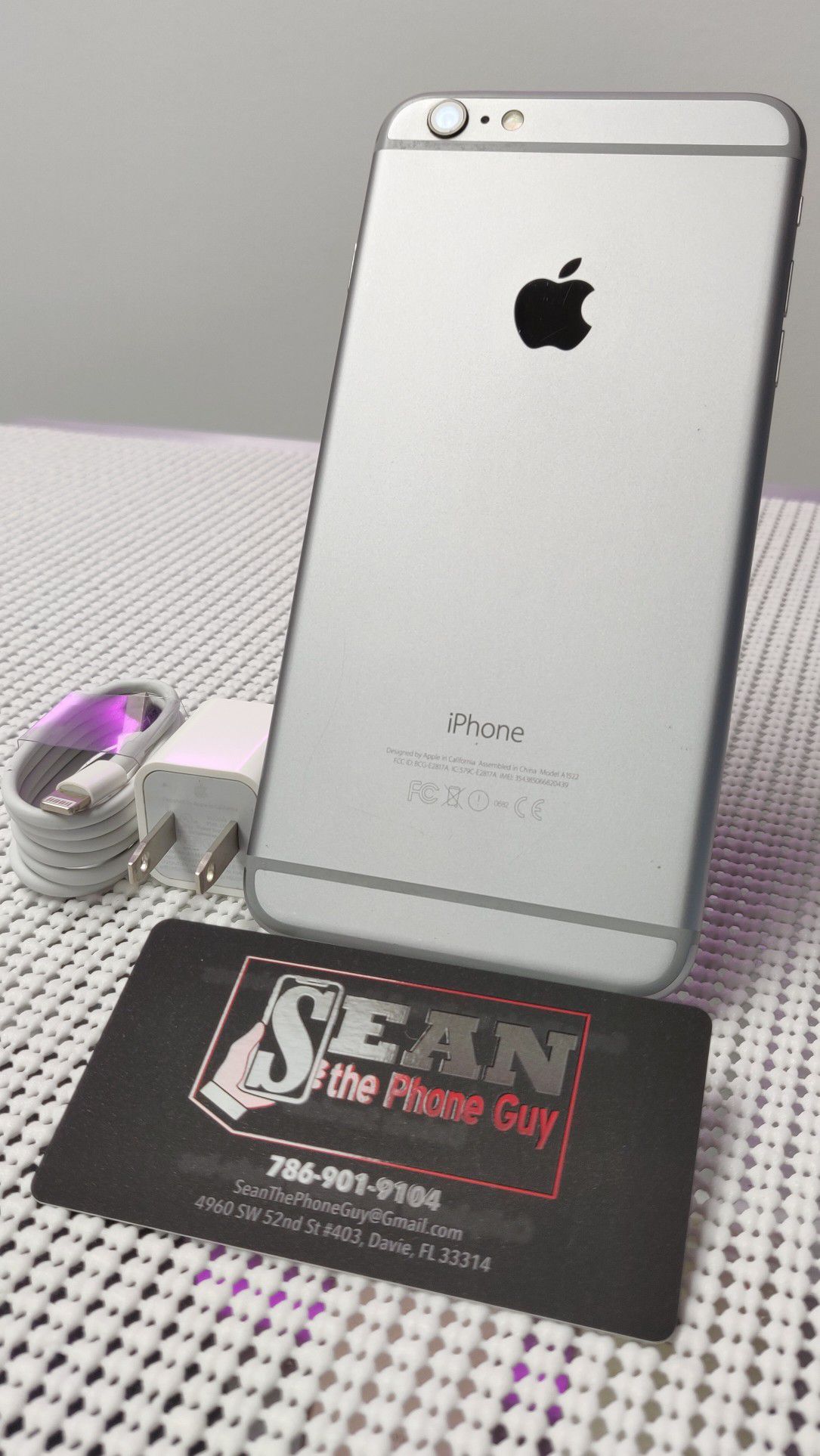 Unlocked iPhone 6 Plus (Black/ Space Grey) *T-Mobile/ Metro/ ATT/ Overseas etc..