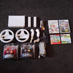 NINTENDO WII HUGE BUNDLE