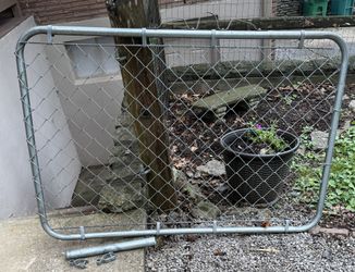 Chain Link Gate 58 x 37”