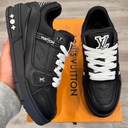 Louis Vuitton LV Trainers White & Black Sneaker