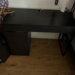 micke ikea desk