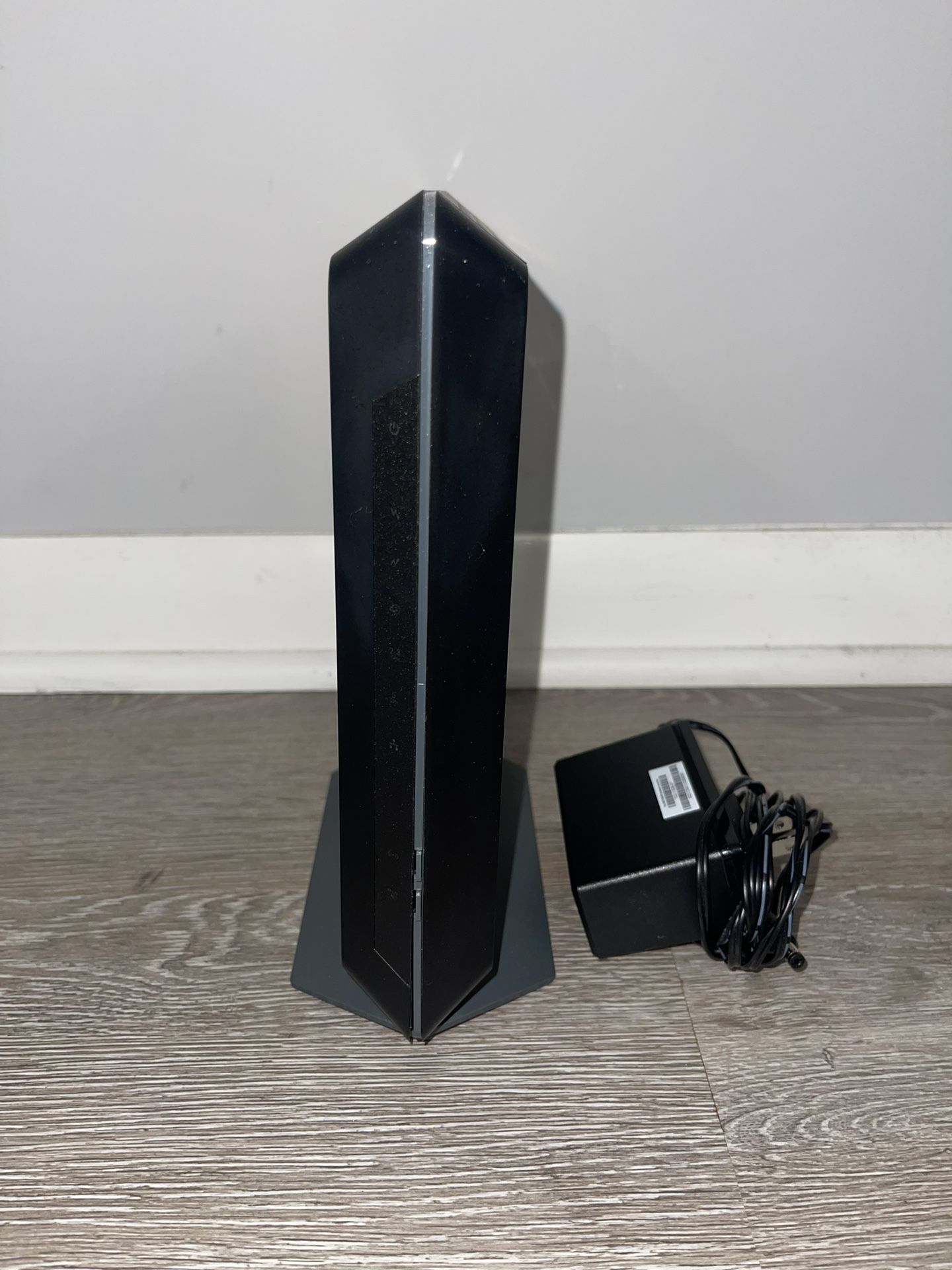 Motorola AC1900 Modem Router