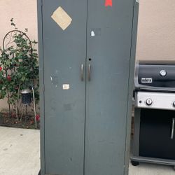 Metal Cabinet 
