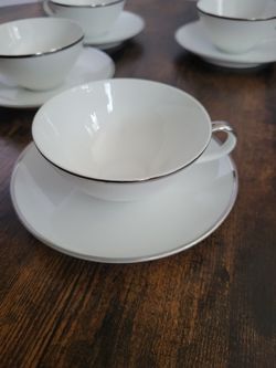 Amcrest Fine China 4 Set Tea Cup And Saucer 