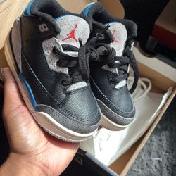 Jordan 3s